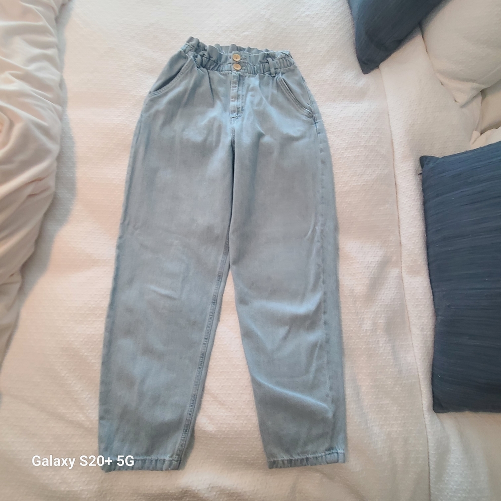 Zara Blue Ankle Cropped Jeans with Elastic Waistband